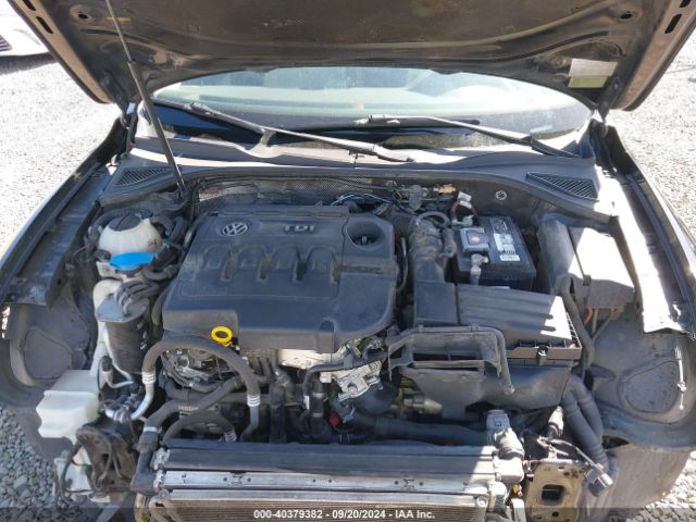 1VWBV7A33FC059513 Volkswagen Passat 2.0l Tdi Se