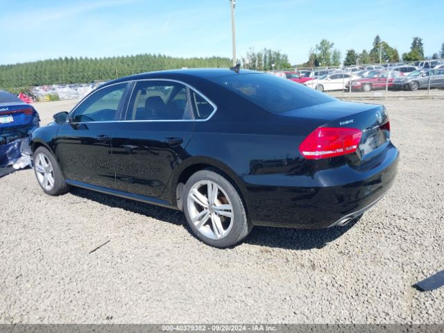 1VWBV7A33FC059513 Volkswagen Passat 2.0l Tdi Se