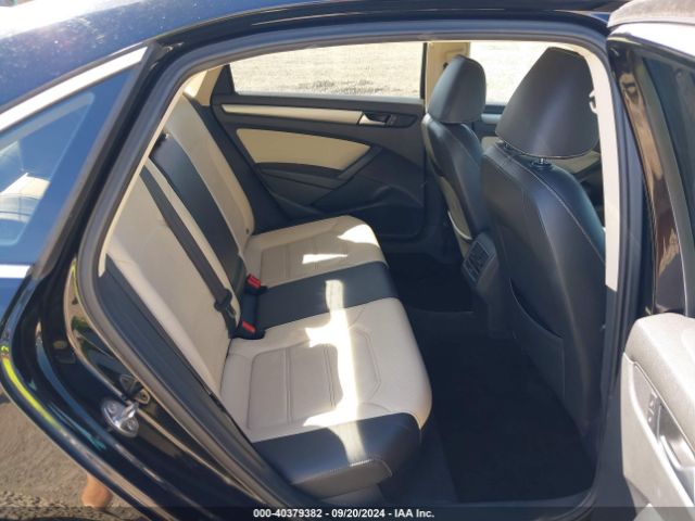 1VWBV7A33FC059513 Volkswagen Passat 2.0l Tdi Se