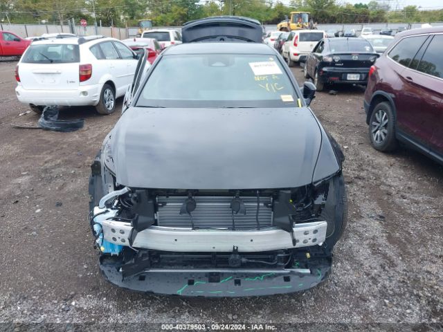 JTDAAAAF3P3009469 Toyota Crown Xle
