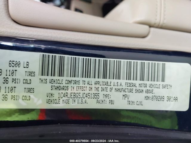 1C4RJEBG5JC451355 Jeep Grand Cherokee Limited 4x2