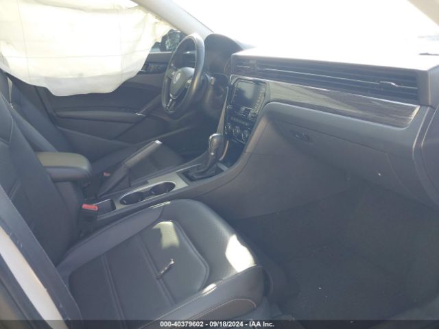 1VWMA7A38LC001834 Volkswagen Passat 2.0t R-line