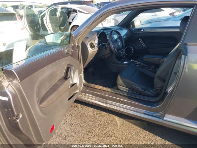 3VWJ17AT1FM625397 Volkswagen Beetle 1.8t