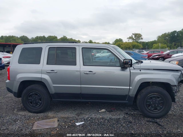 1C4NJRBB2HD138827 Jeep Patriot Sport 4x4