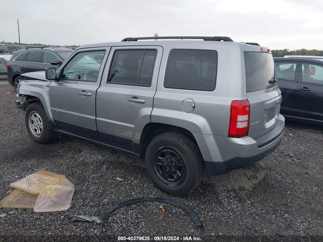 1C4NJRBB2HD138827 Jeep Patriot Sport 4x4