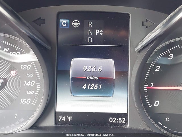 55SWF4JB5JU258371 Mercedes-Benz m274