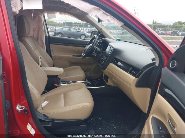 2018 MITSUBISHI OUTLANDER JA4JZ4AXXJZ010748 Photo 4