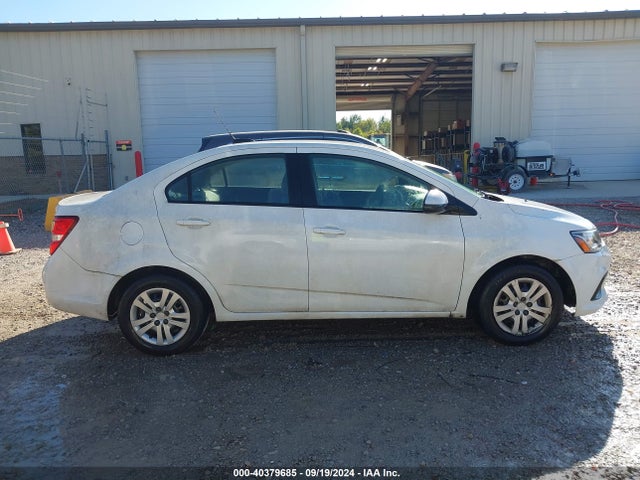 Chevrolet Sonic Ls Auto 2018 1G1JB5SH6J4113808 Image 13