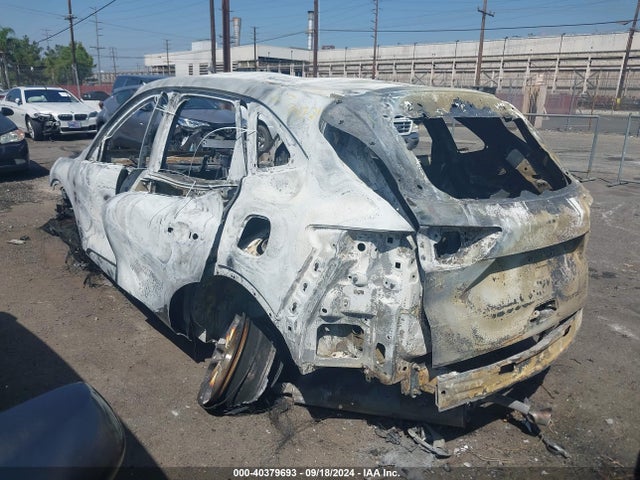 Ford ESCAPE SE 2020 1FMCU0G66LUA11606 Image 3