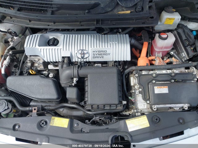 Toyota Prius Two 2015 JTDKN3DU9F0462879 Image 10