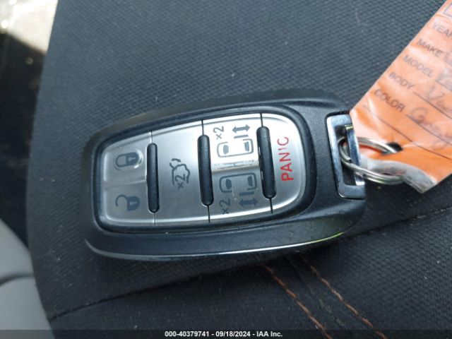 2C4RC1DG5HR708659 Chrysler Pacifica Touring