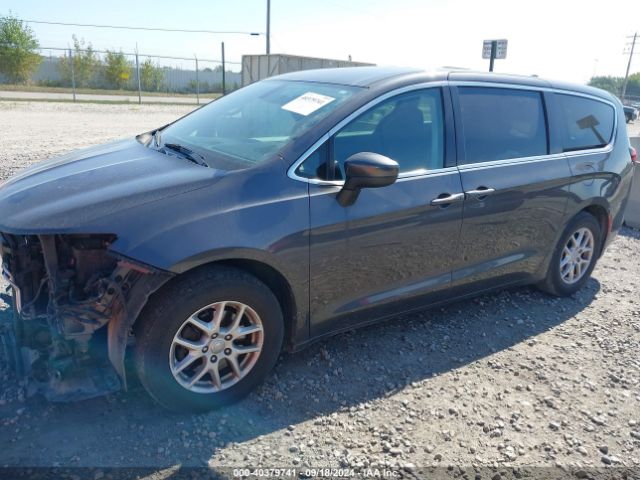 2C4RC1DG5HR708659 Chrysler Pacifica Touring