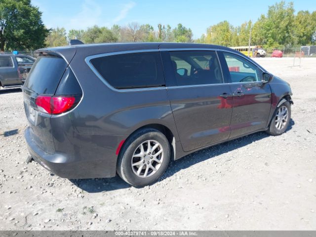 2C4RC1DG5HR708659 Chrysler Pacifica Touring