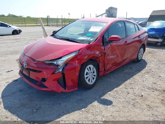 Toyota Prius Two 2016 JTDKBRFU8G3517315 Image 2