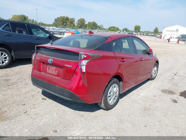 Toyota Prius Two 2016 JTDKBRFU8G3517315 Image 4