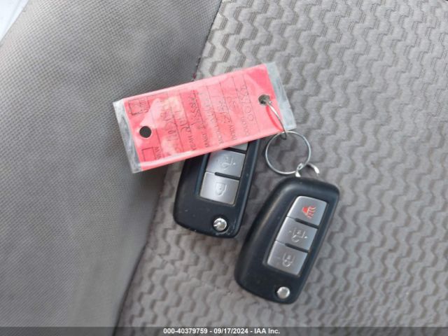 JN1BJ1CR0HW100388 Nissan Rogue Sport S