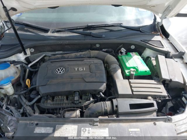 1VWAT7A37FC052386 Volkswagen Passat 1.8t Wolfsburg Edition