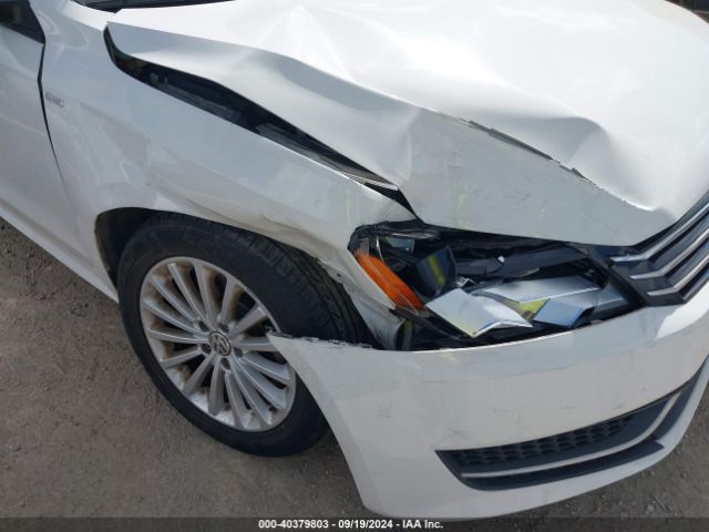 1VWAT7A37FC052386 Volkswagen Passat 1.8t Wolfsburg Edition