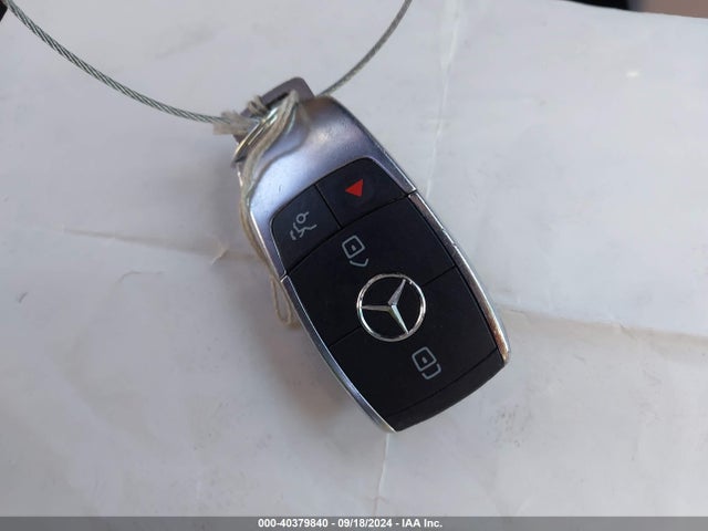 W1N4N4GB8MJ272404 Mercedes-Benz GLA 250