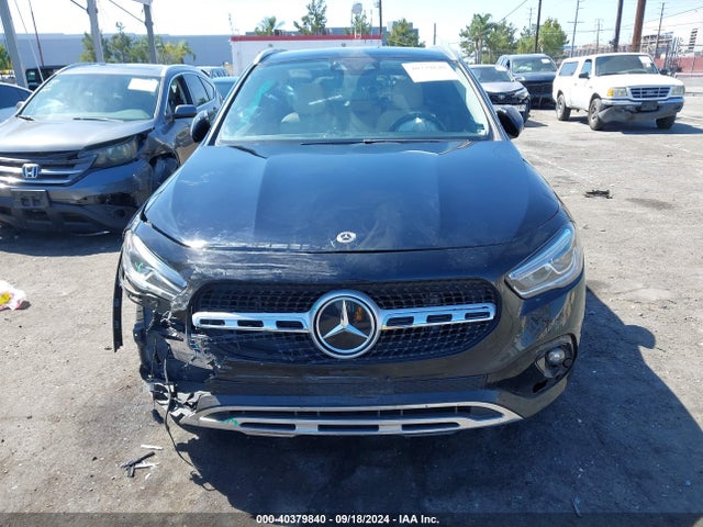 W1N4N4GB8MJ272404 Mercedes-Benz GLA 250