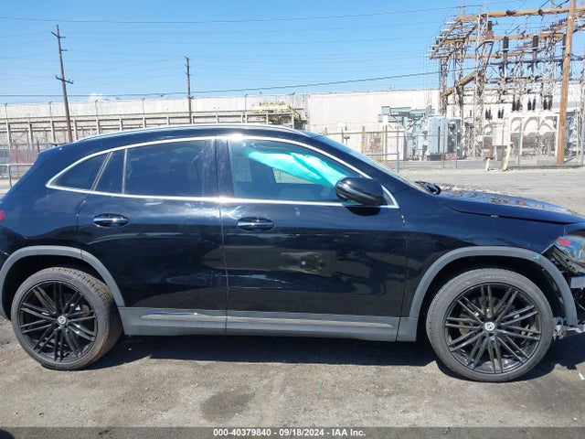 W1N4N4GB8MJ272404 Mercedes-Benz GLA 250