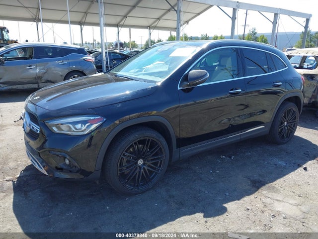 W1N4N4GB8MJ272404 Mercedes-Benz GLA 250