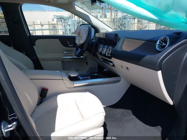 W1N4N4GB8MJ272404 Mercedes-Benz GLA 250