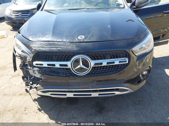W1N4N4GB8MJ272404 Mercedes-Benz GLA 250