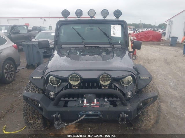 1C4BJWEG7HL629540 Jeep Wrangler Unlimited Sahara 4x4
