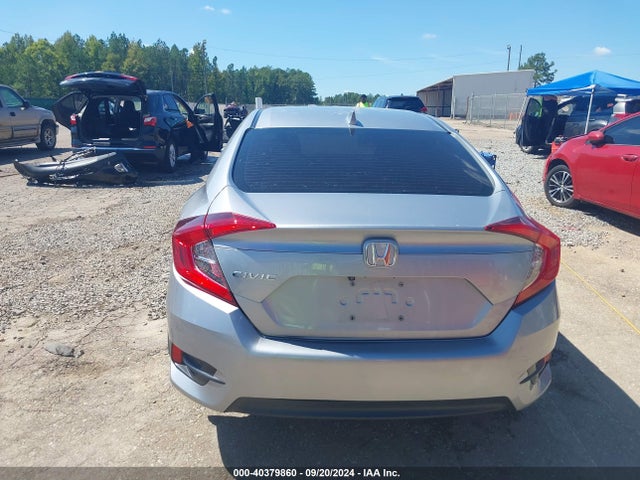 Honda CIVIC EX 2018 2HGFC2F75JH592981 Image 17