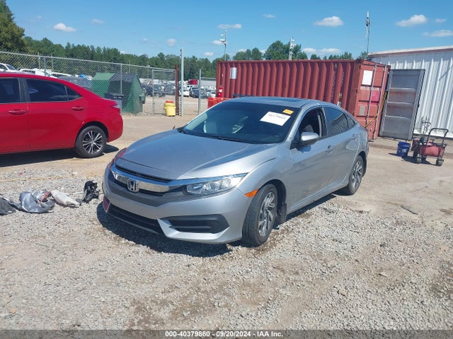 Honda CIVIC EX 2018 2HGFC2F75JH592981 Image 2