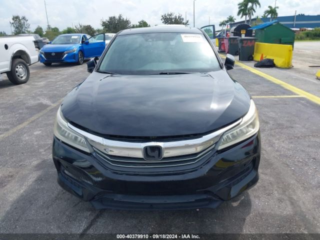 1HGCR3F97GA020228 Honda Accord Touring
