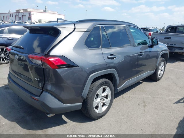 Toyota Rav4 Xle 2019 2T3W1RFV8KW020753 Image 4