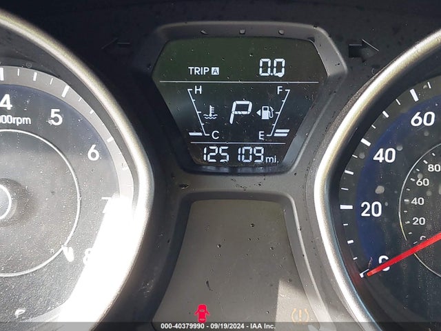 Hyundai ELANTRA SE 2015 5NPDH4AE8FH616553 Image 16