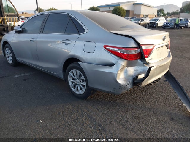 Toyota CAMRY LE 2015 4T4BF1FK4FR464451 Image 3