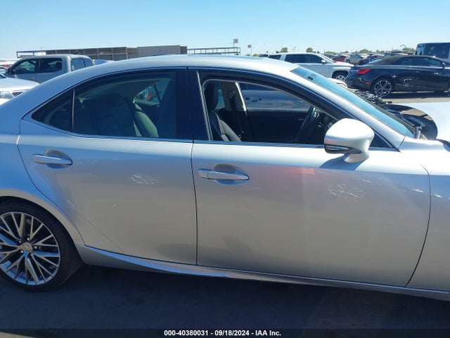 JTHBA1D22G5002156 Lexus IS 200T