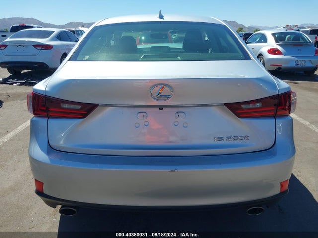 JTHBA1D22G5002156 Lexus IS 200T