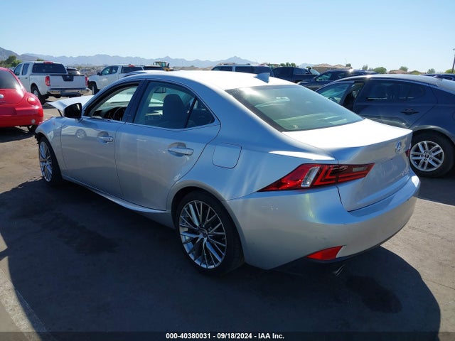 JTHBA1D22G5002156 Lexus IS 200T