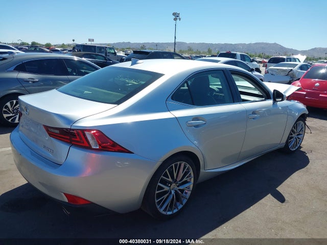 JTHBA1D22G5002156 Lexus IS 200T