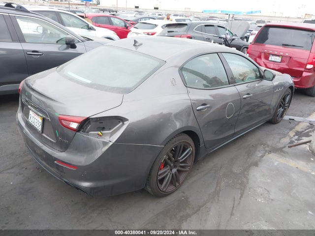ZAM57YSAXK1334096 Maserati GHIBLI S