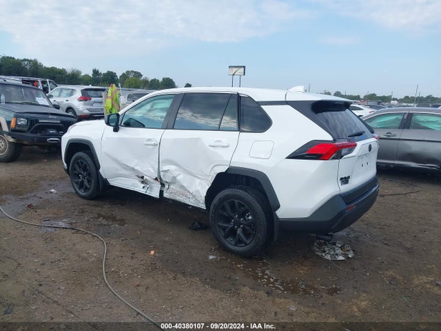 Toyota RAV4 LE 2024 2T3F1RFV2RC430301 Image 3