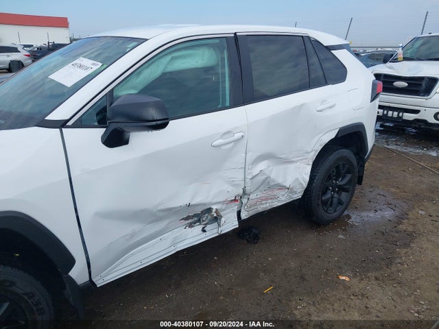 Toyota RAV4 LE 2024 2T3F1RFV2RC430301 Image 6