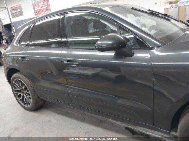 WP1AF2A51HLB60812 Porsche Macan Turbo