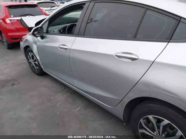 Chevrolet Cruze Ls Auto 2018 1G1BC5SM0J7193071 Image 14