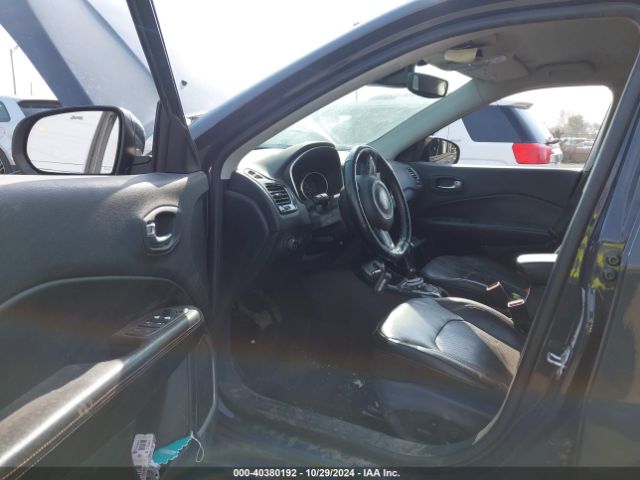 3C4NJCCB3JT358540 Jeep Compass Limited Fwd