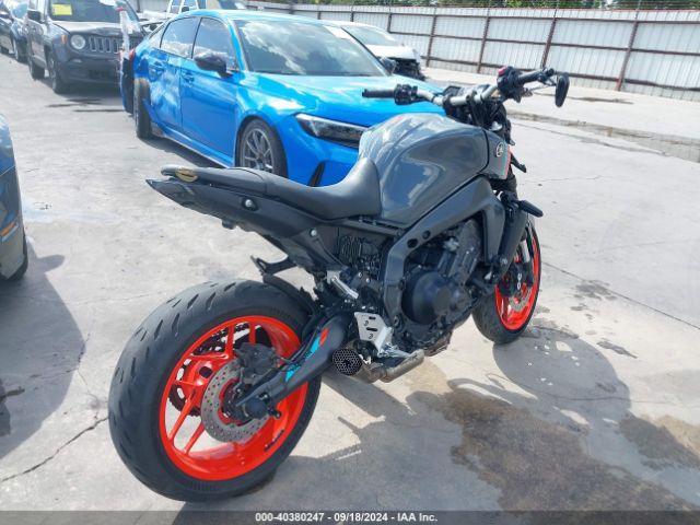 2021 YAMAHA MT09 JYARN71E7MA001394 Photo 3