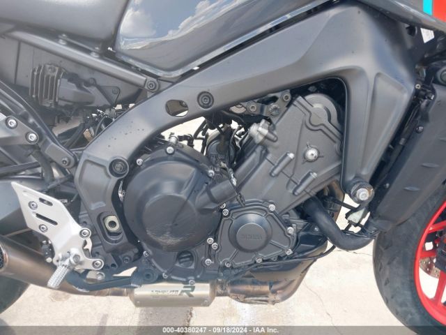 2021 YAMAHA MT09 JYARN71E7MA001394 Photo 7