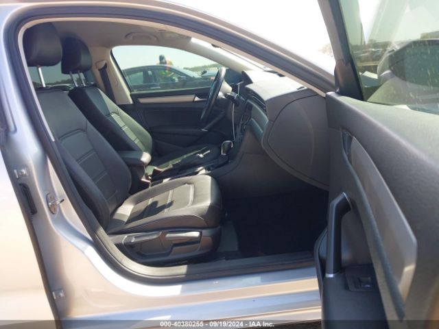 1VWSA7A32LC020628 Volkswagen Passat 2.0t Se