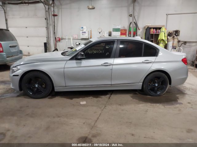 WBA3C3C5XEF984613 BMW 320i Xdrive