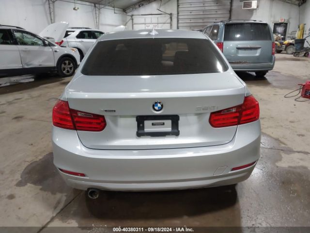 WBA3C3C5XEF984613 BMW 320i Xdrive